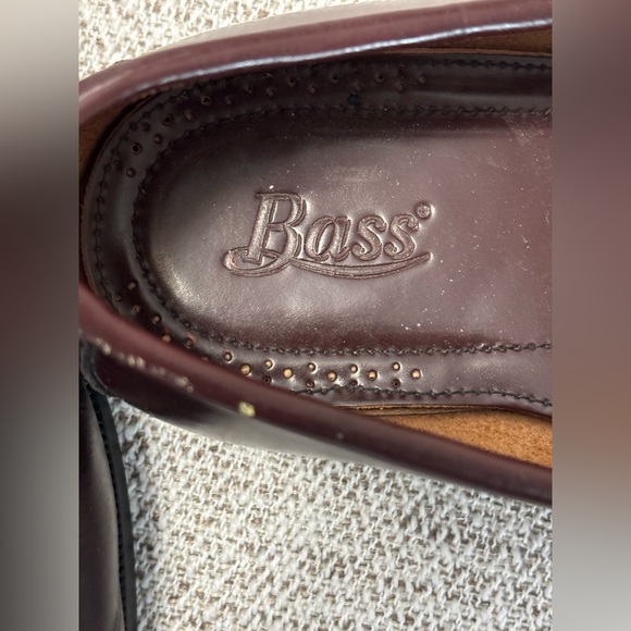 G H BASS Men’s Burgundy Tasseled Leather Loafers GREAT Condition Size 12M - Picture 2 of 12